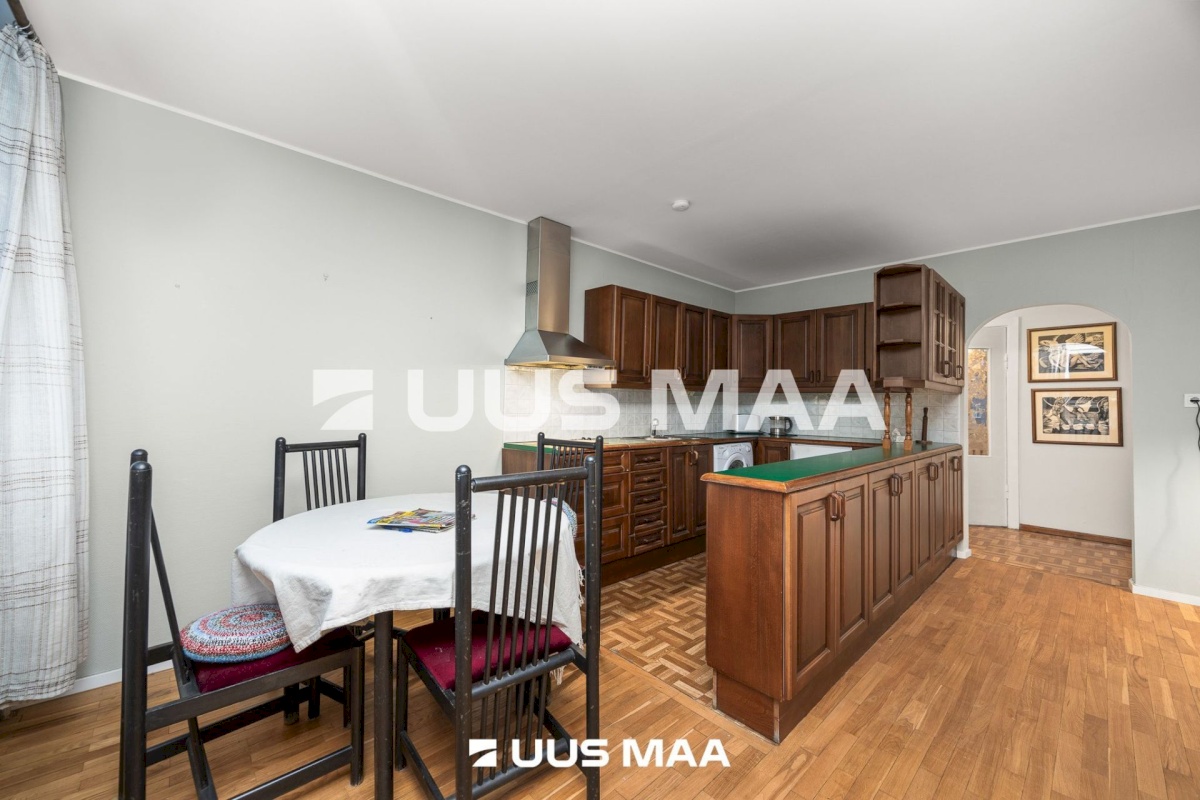 Tallinn, Kesklinna linnaosa, Kentmanni tn 9