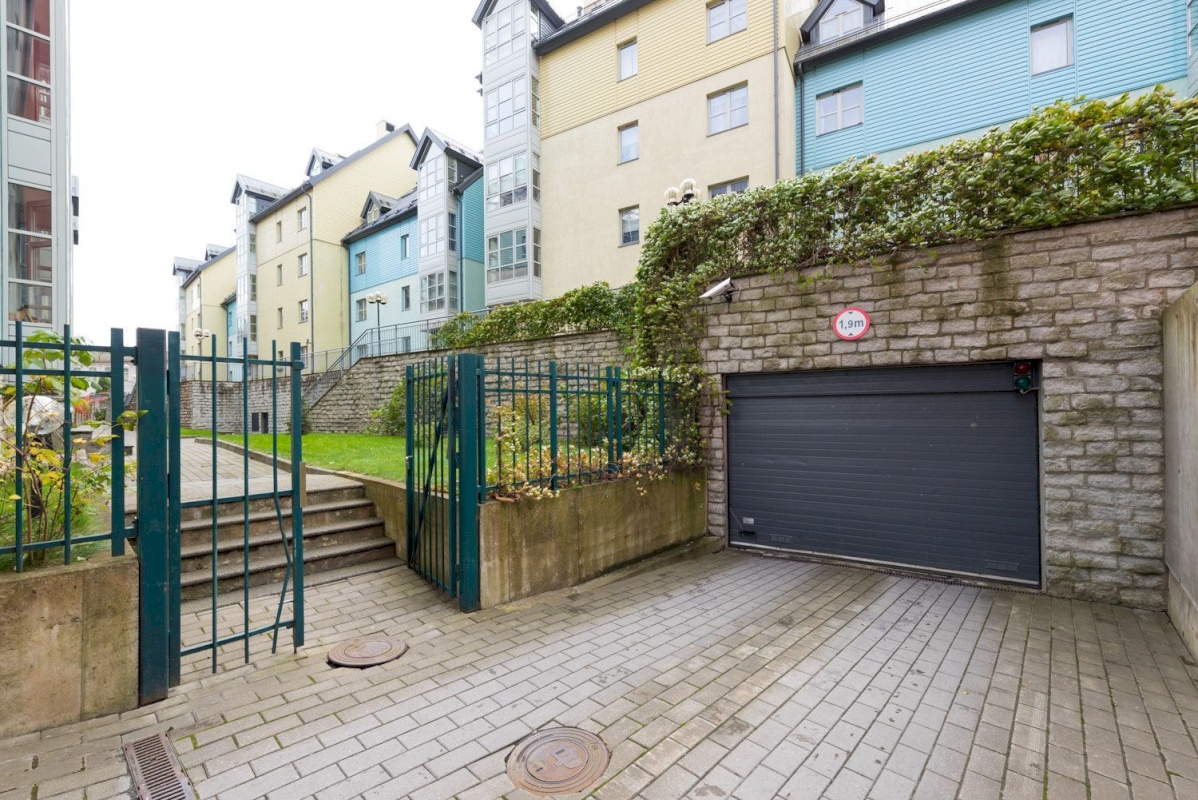 Tallinn, Põhja-Tallinna linnaosa, Kalamaja, Jahu 1