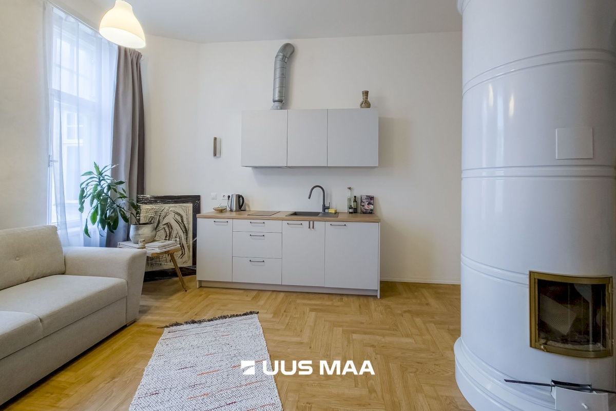 Viljandi linn, Kesklinn, Lossi tn 26