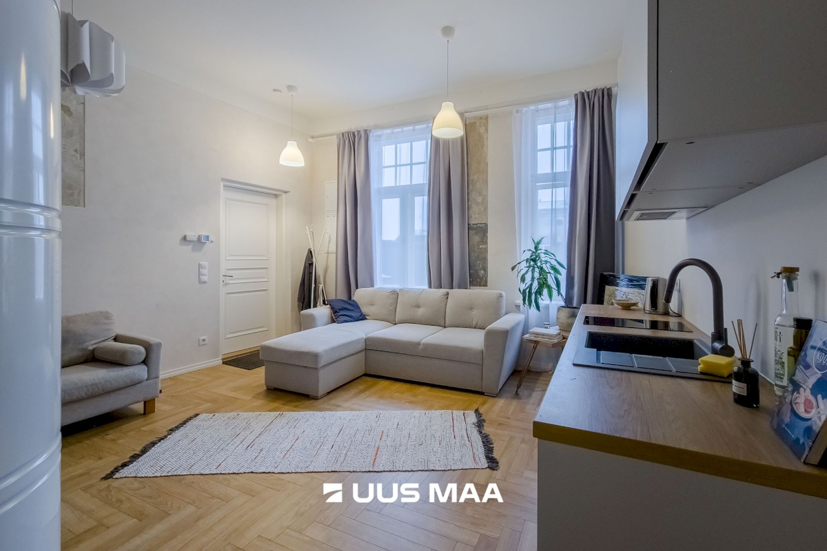 Viljandi linn, Kesklinn, Lossi tn 26