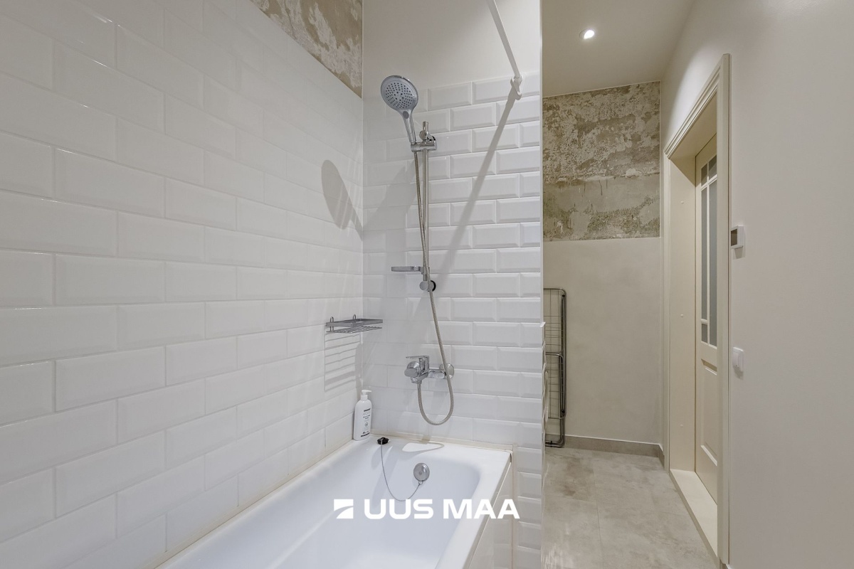 Viljandi linn, Kesklinn, Lossi tn 26