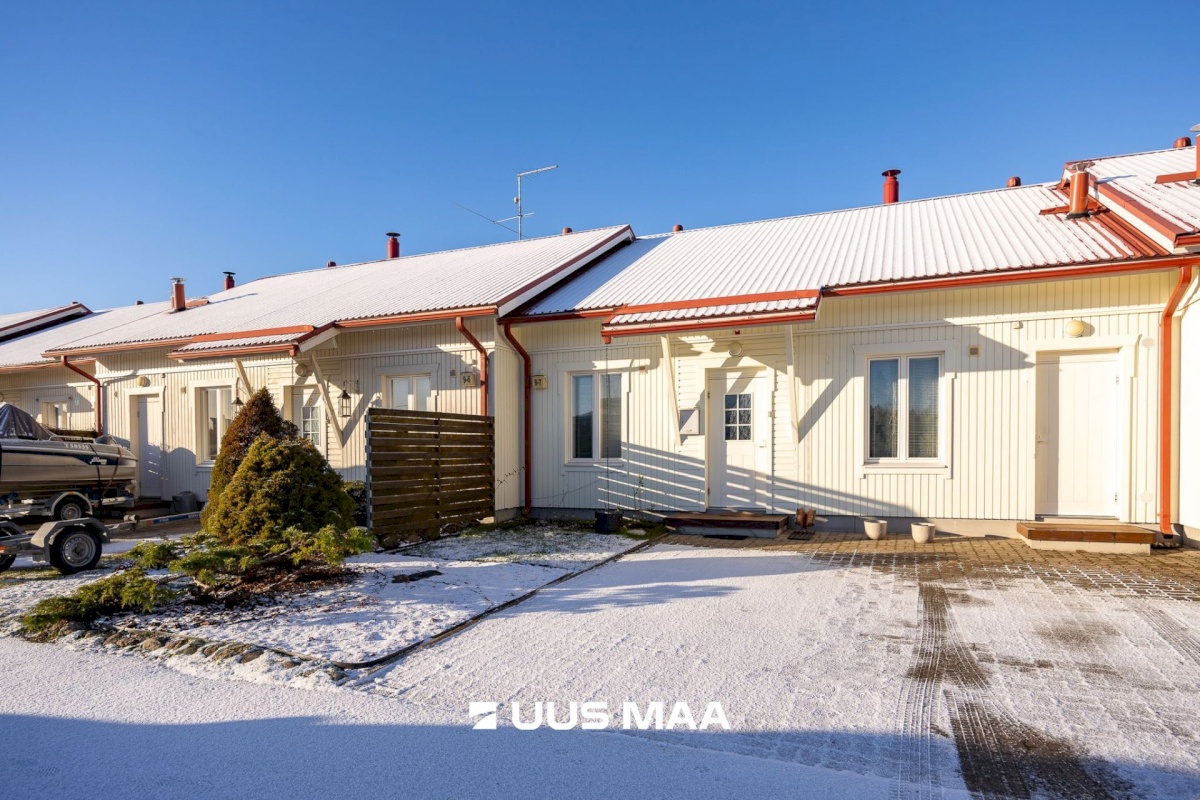 Kiili vald, Vaela küla, Kuuse tee 9