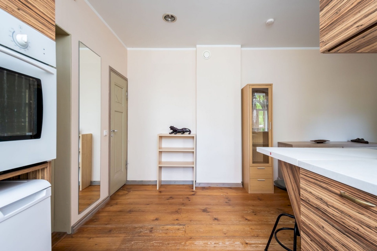 Tallinn, Põhja-Tallinna linnaosa, Kalamaja, Tööstuse 25