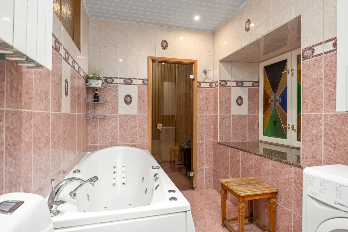 Tallinn, Kesklinna linnaosa, Sauna tn 3