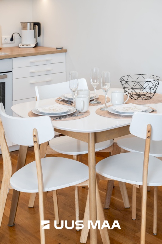 Tallinn, Lasnamäe linnaosa, Uuslinn, Liikuri 18a