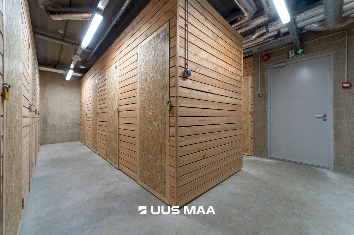 Tallinn, Lasnamäe linnaosa, Uuslinn, Liikuri 18a