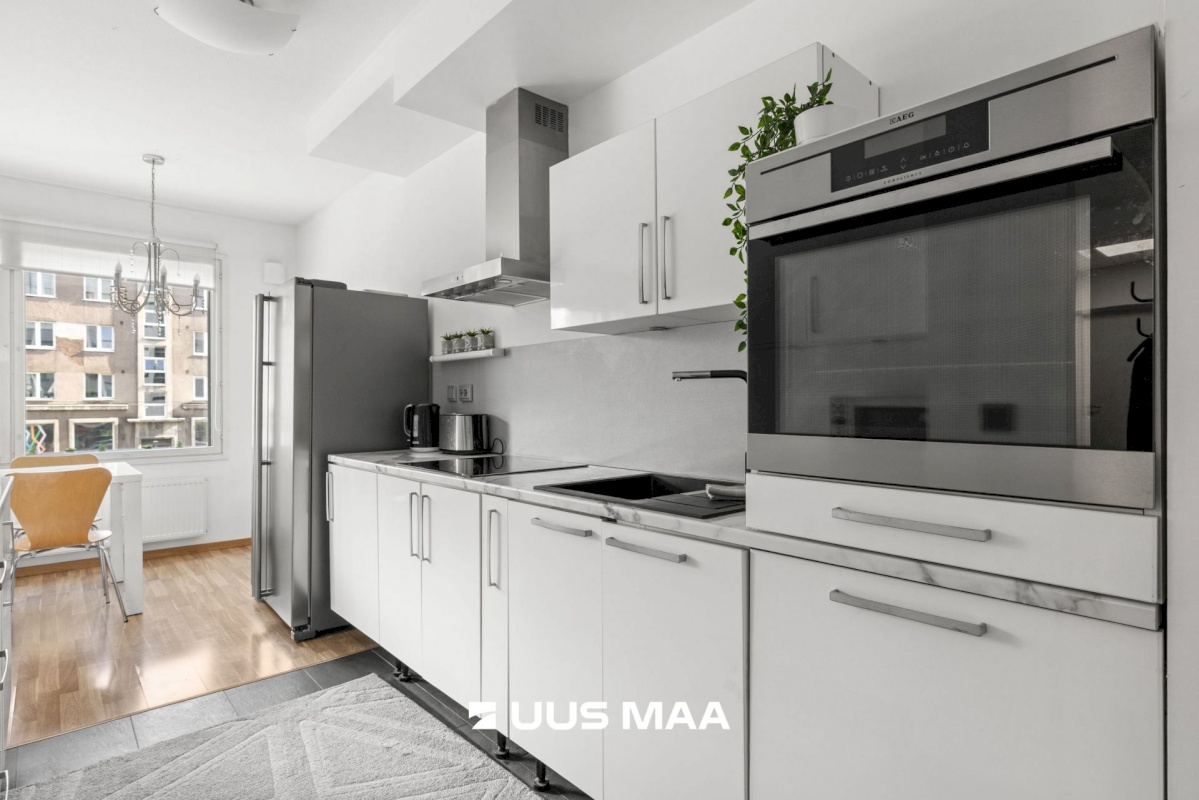 Tallinn, Kesklinna linnaosa, Pärnu mnt 110