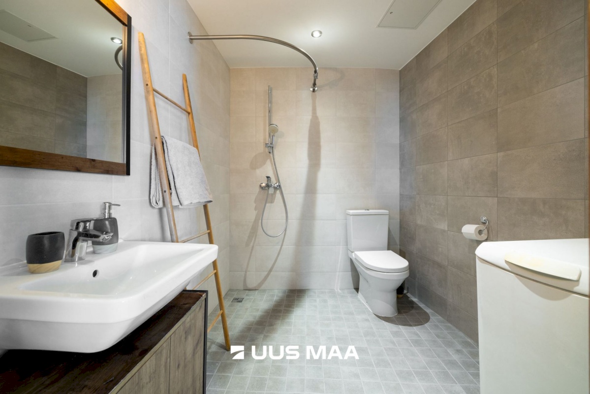 Tallinn, Kristiine linnaosa, Välja tn 3/2