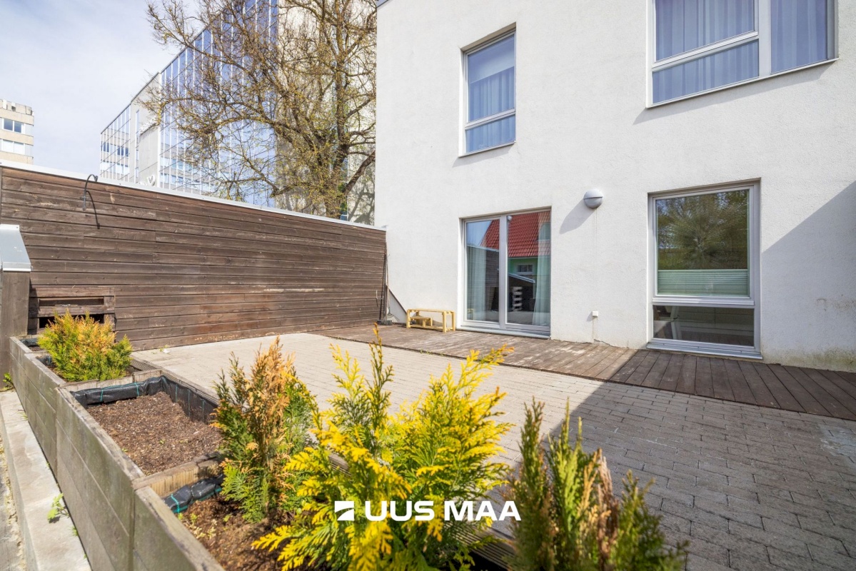 Tallinn, Kristiine linnaosa, Välja tn 3/2