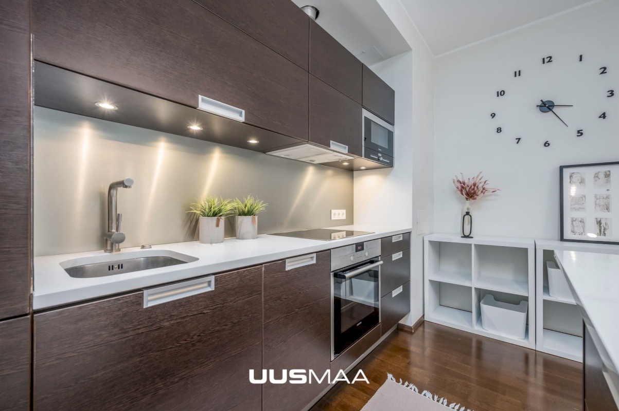 Tallinn, Kesklinna linnaosa, Raua, F. R. Kreutzwaldi 3