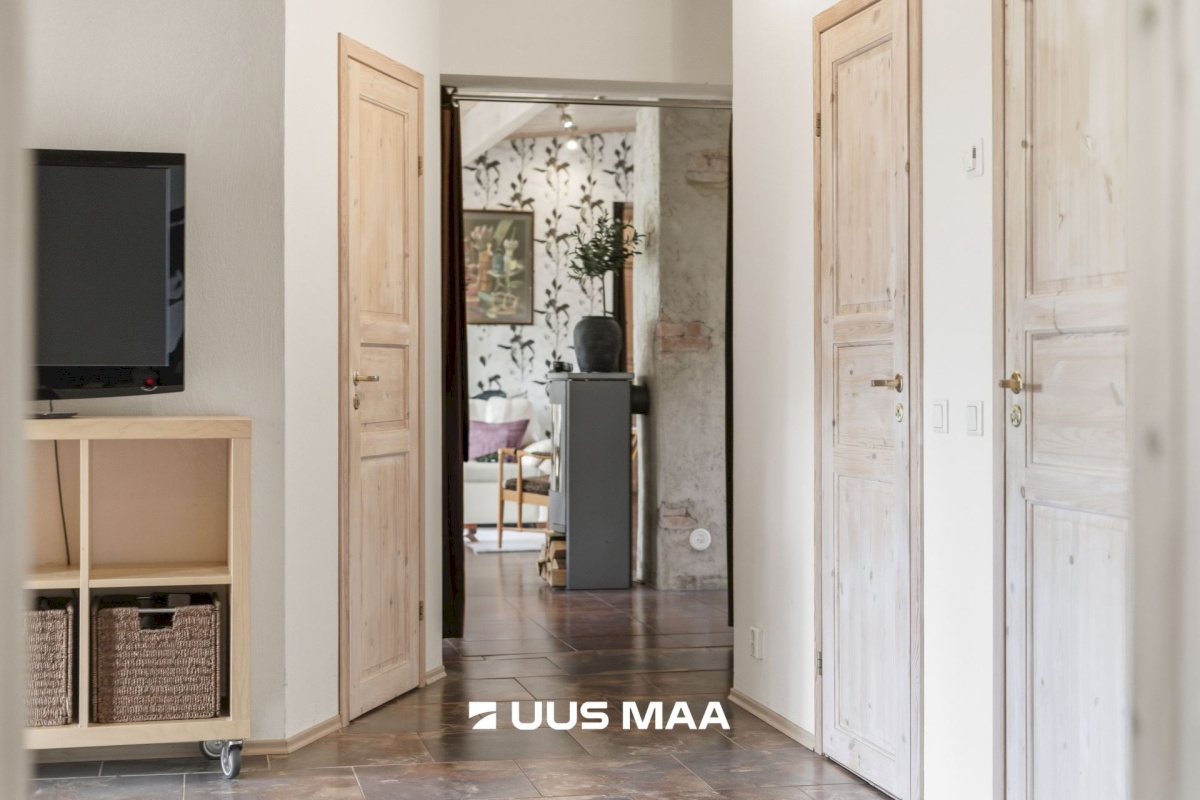 Loksa linn, mere tn 6