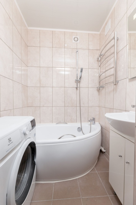 Loksa linn, Tallinna 27