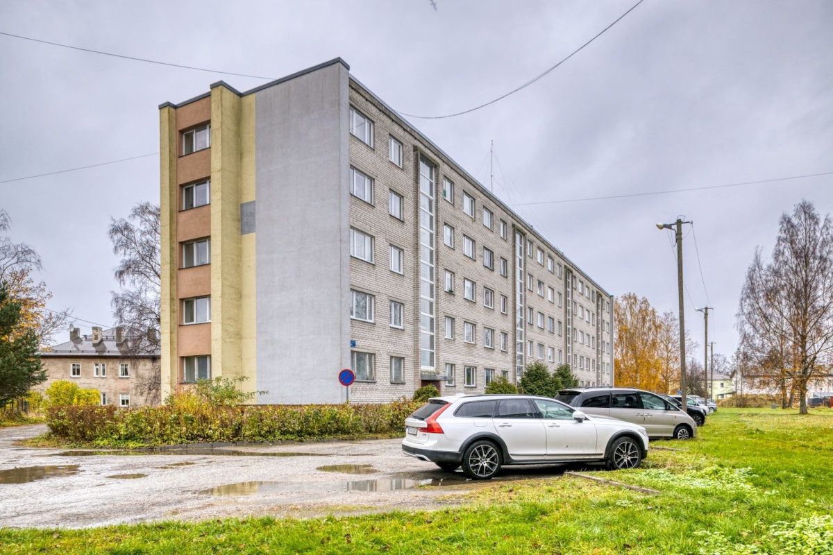 Loksa linn, Tallinna 27