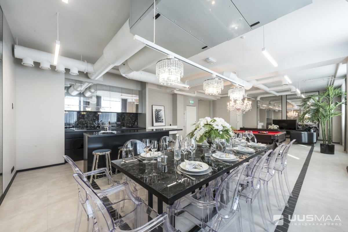 Tallinn, Lasnamäe linnaosa, Mustakivi, Mustakivi tee 25