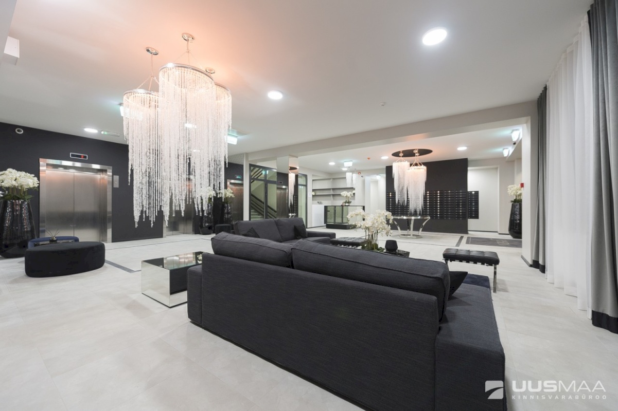 Tallinn, Lasnamäe linnaosa, Mustakivi, Mustakivi tee 25