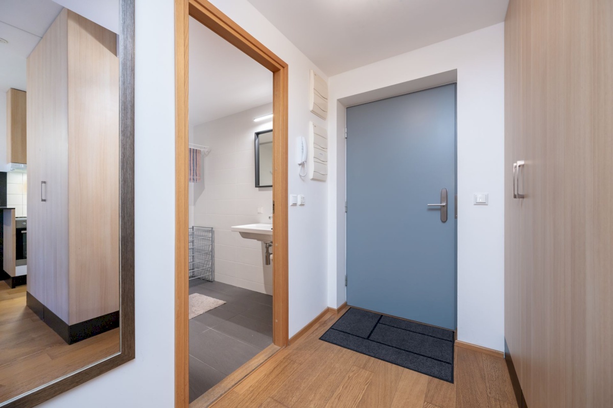 Tallinn, Mustamäe linnaosa, Sipelga tn 2