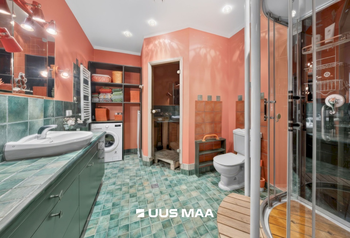 Tallinn, Põhja-Tallinna linnaosa, Kalamaja, Tööstuse 3