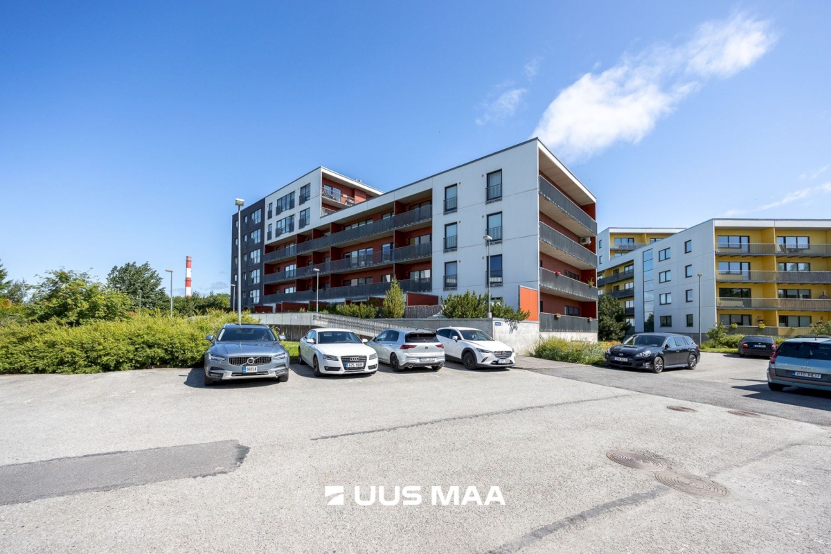 Tallinn, Mustamäe linnaosa, Kadaka, Mäepealse 10