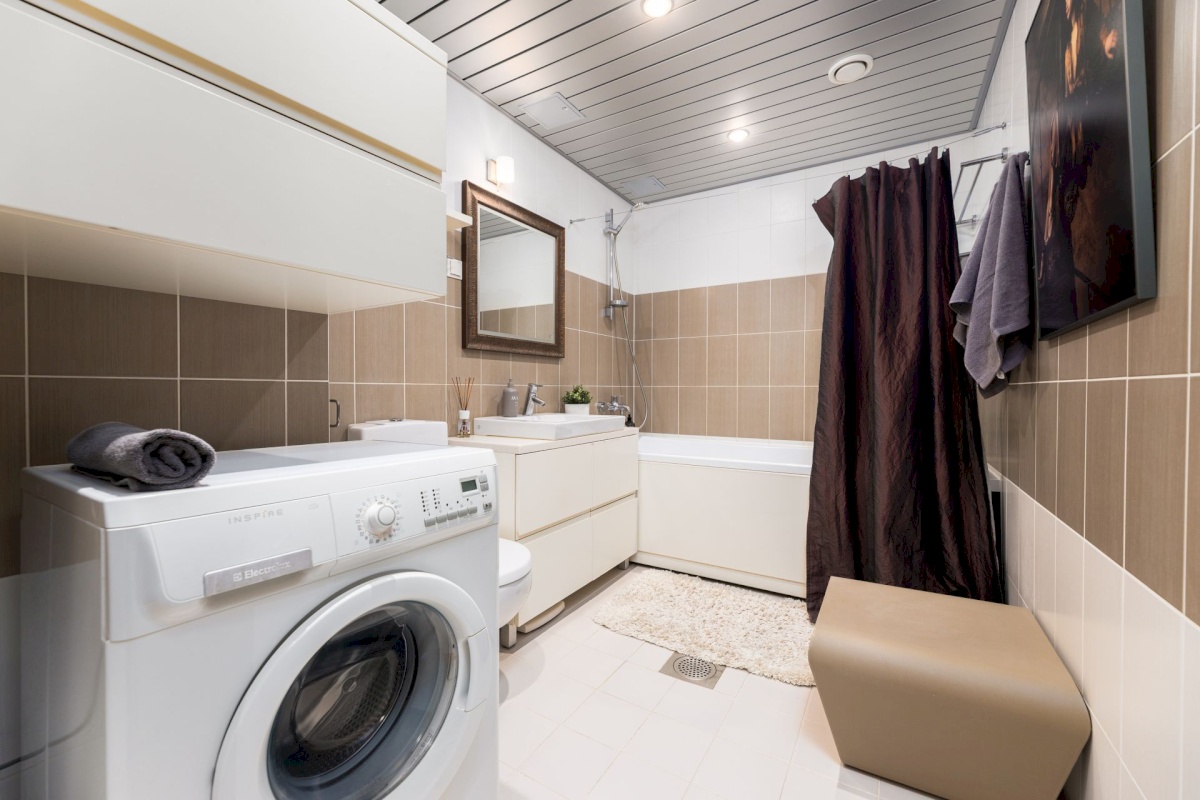 Tallinn, Kesklinna linnaosa, Suur-Ameerika 12