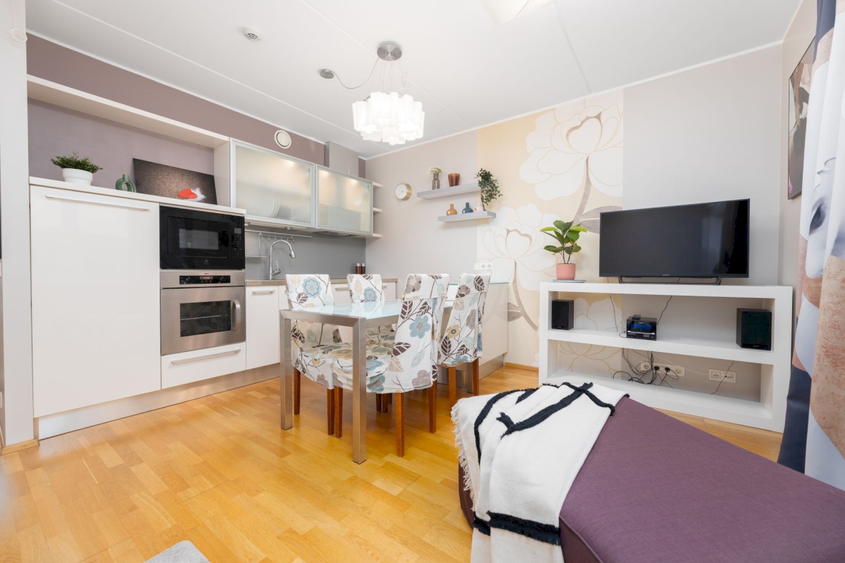 Tallinn, Kesklinna linnaosa, Suur-Ameerika 12