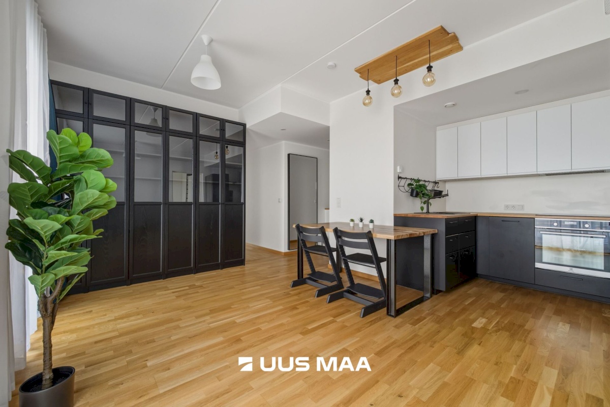 Tallinn, Mustamäe linnaosa, Kadaka, Aiandi 7/1