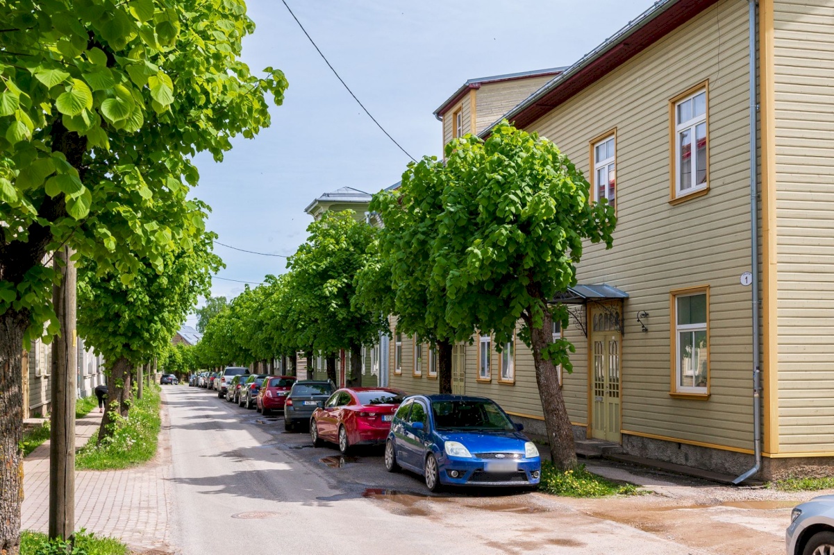 Tartu linn, Tartu linn, Karlova, Tolstoi 3