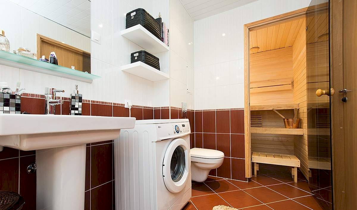 Tallinn, Kesklinna linnaosa, Liivaoja tn 1a