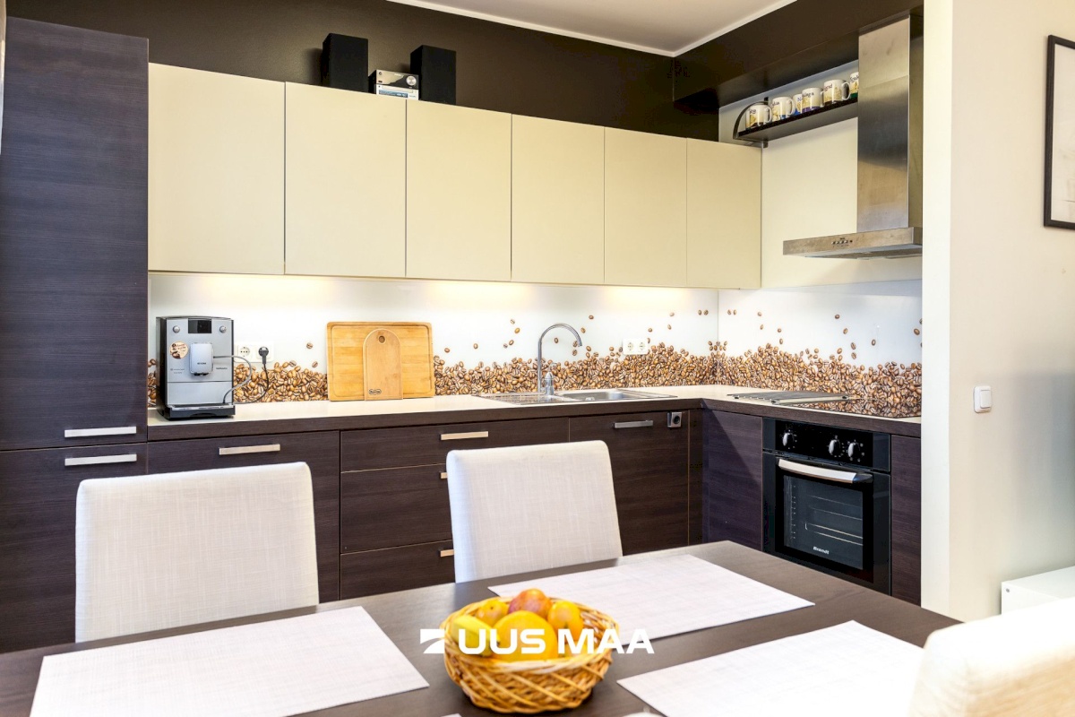 Tallinn, Lasnamäe linnaosa, Paevälja, Narva mnt 148