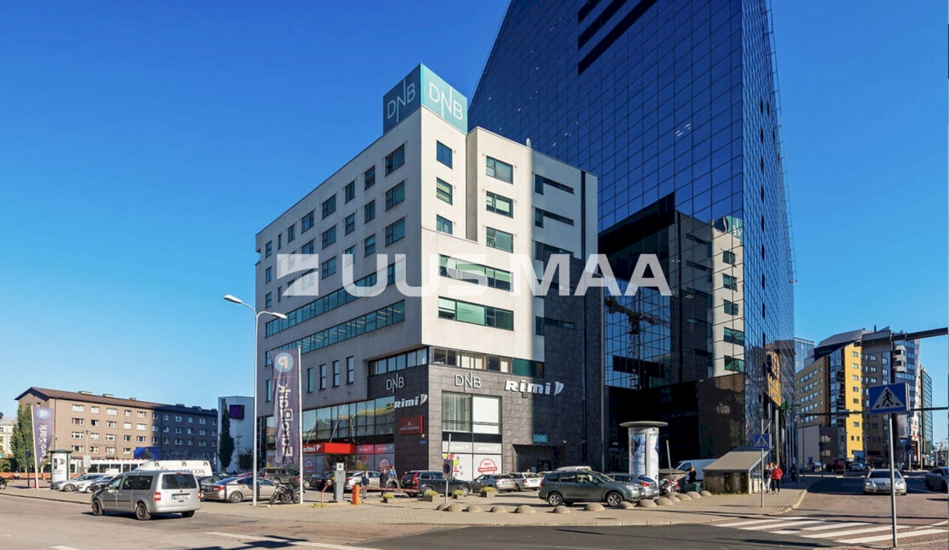 Tallinn, Kesklinna linnaosa, Südalinn, Tartu mnt 10