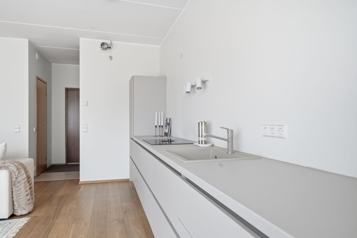 Tallinn, Kesklinna linnaosa, Tatari, Ravi 13/2