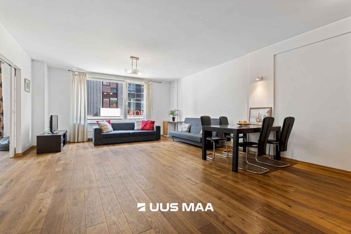 Tallinn, Kesklinna linnaosa, Tatari, Sakala 18