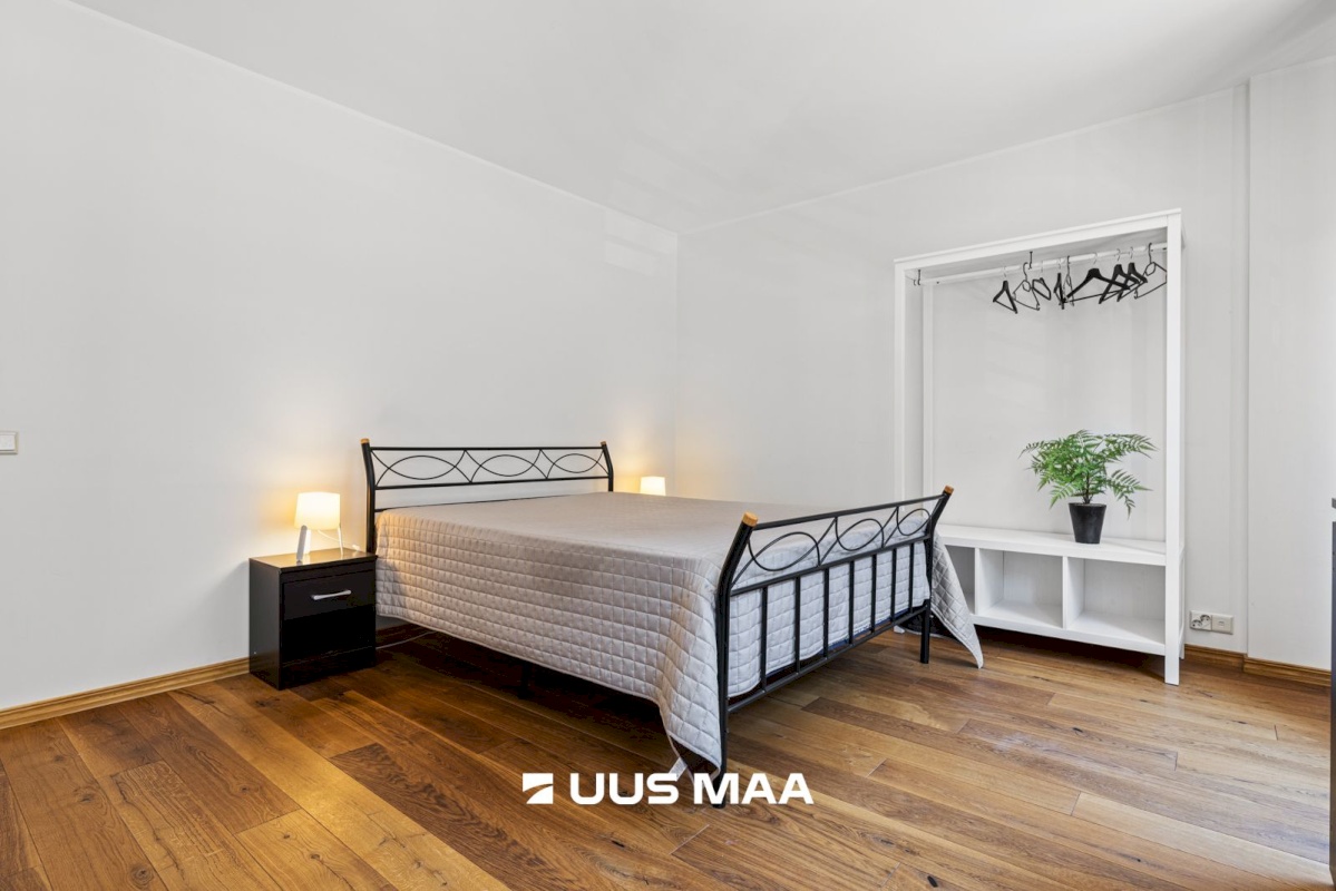 Tallinn, Kesklinna linnaosa, Tatari, Sakala 18