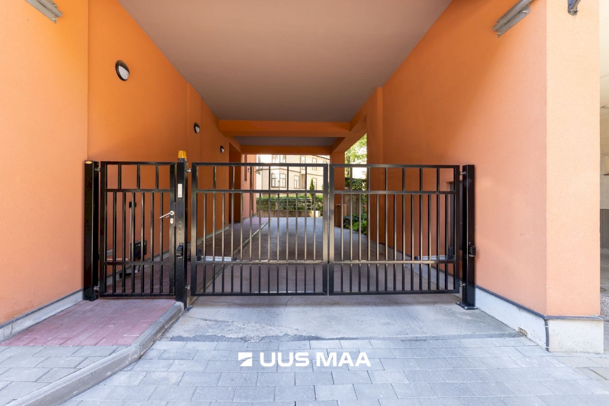 Tallinn, Kesklinna linnaosa, Tatari, Sakala 18