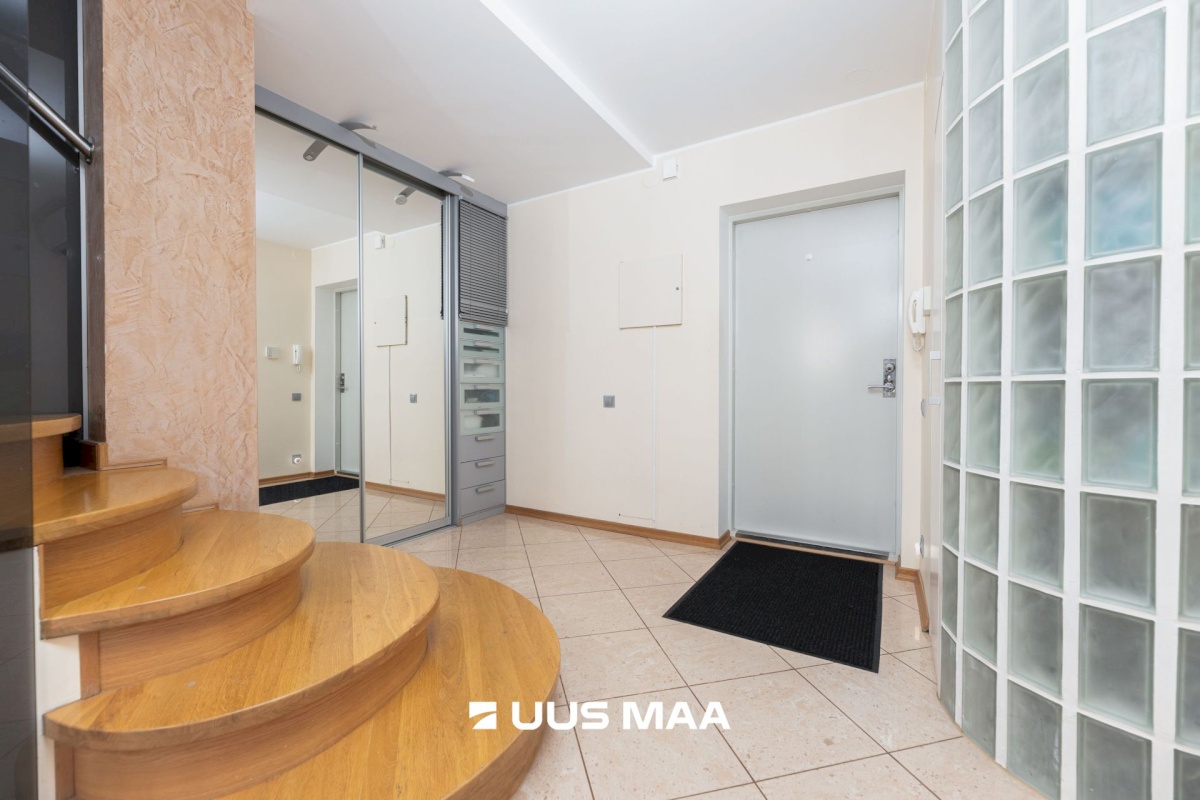 Tallinn, Nõmme linnaosa, Pärnu mnt 289/2