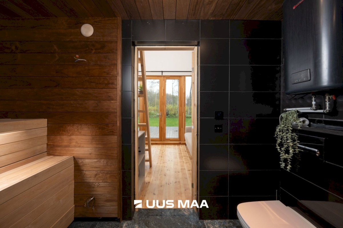 Lääne-Nigula vald, Telise küla/Tällnäs, Juurika 5