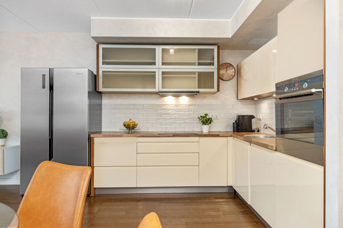 Tallinn, Kesklinna linnaosa, Pärnu mnt 129c/1