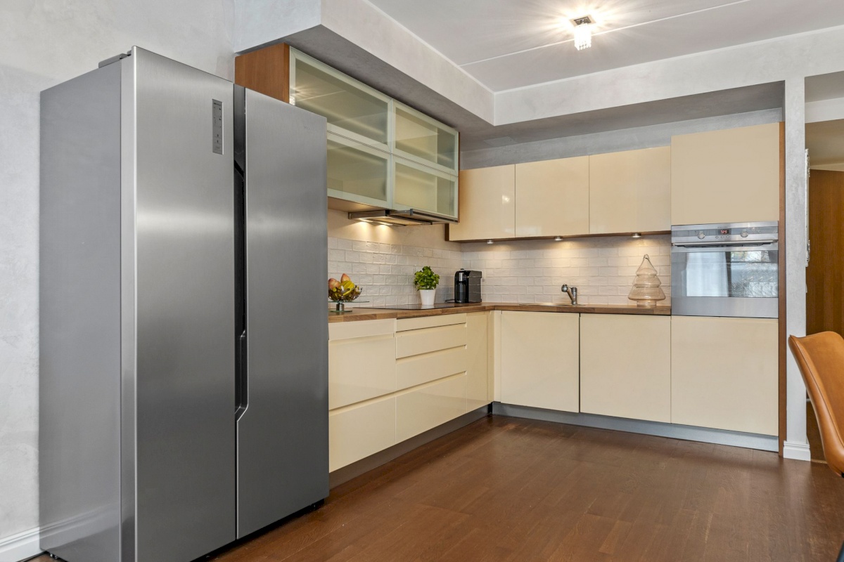 Tallinn, Kesklinna linnaosa, Pärnu mnt 129c/1