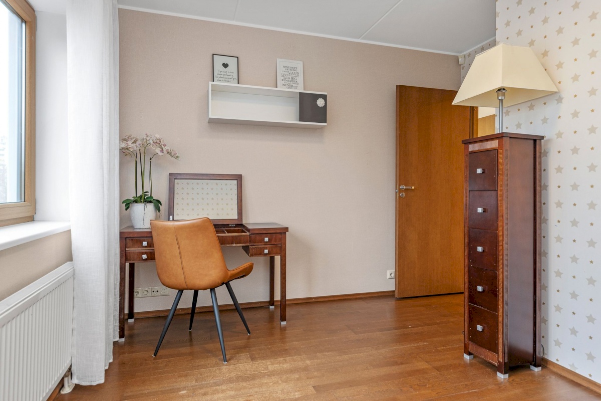 Tallinn, Kesklinna linnaosa, Pärnu mnt 129c/1