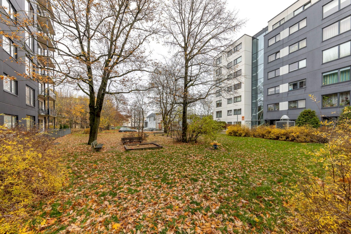 Tallinn, Kesklinna linnaosa, Pärnu mnt 129c/1