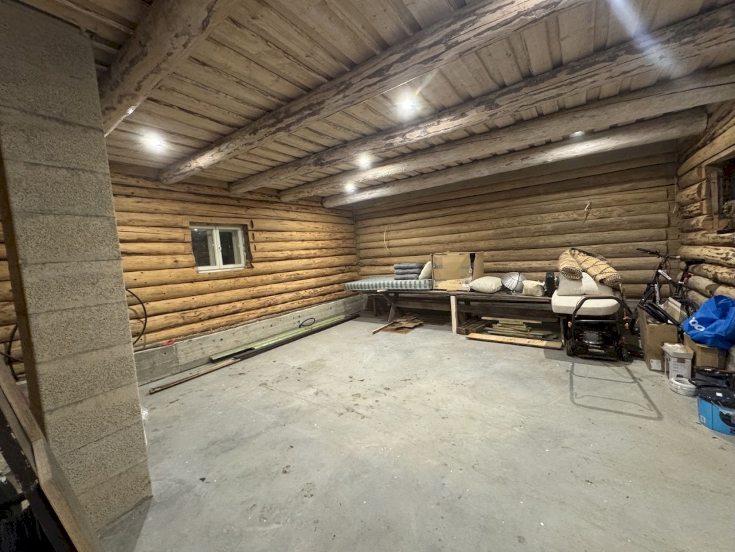 Rapla vald, Suurekivi küla, Hirvelaane