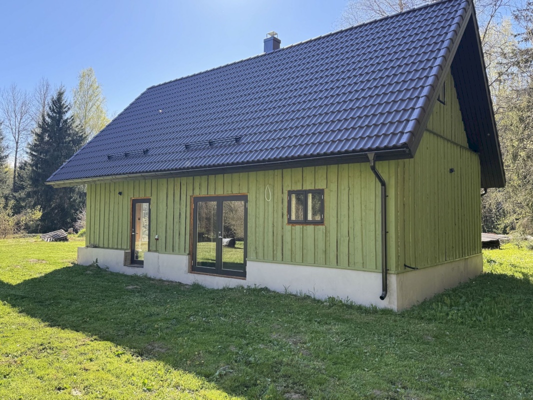 Rapla vald, Suurekivi küla, Hirvelaane