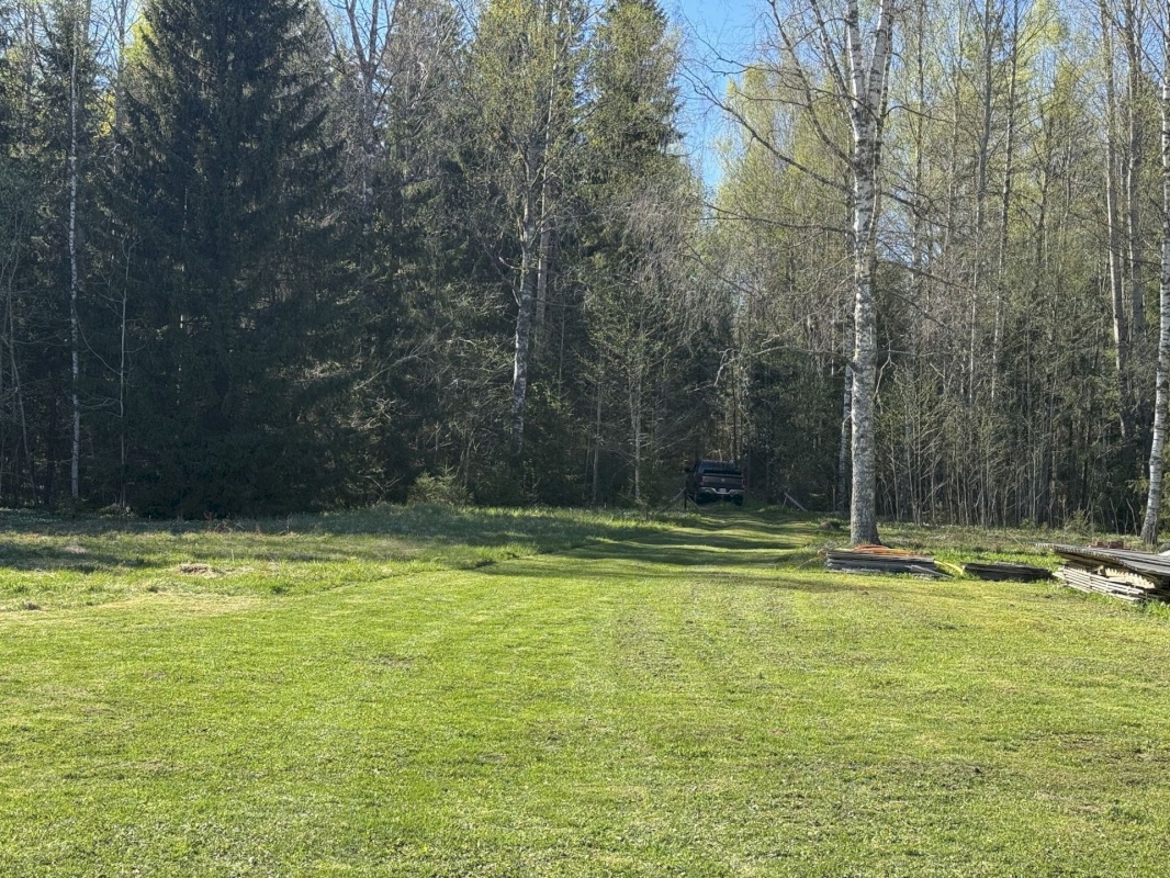 Rapla vald, Suurekivi küla, Hirvelaane