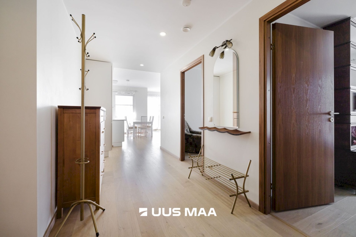 Tallinn, Põhja-Tallinna linnaosa, Kalamaja, Põhja pst 5