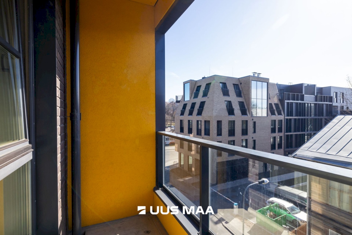 Tallinn, Põhja-Tallinna linnaosa, Kalamaja, Põhja pst 5