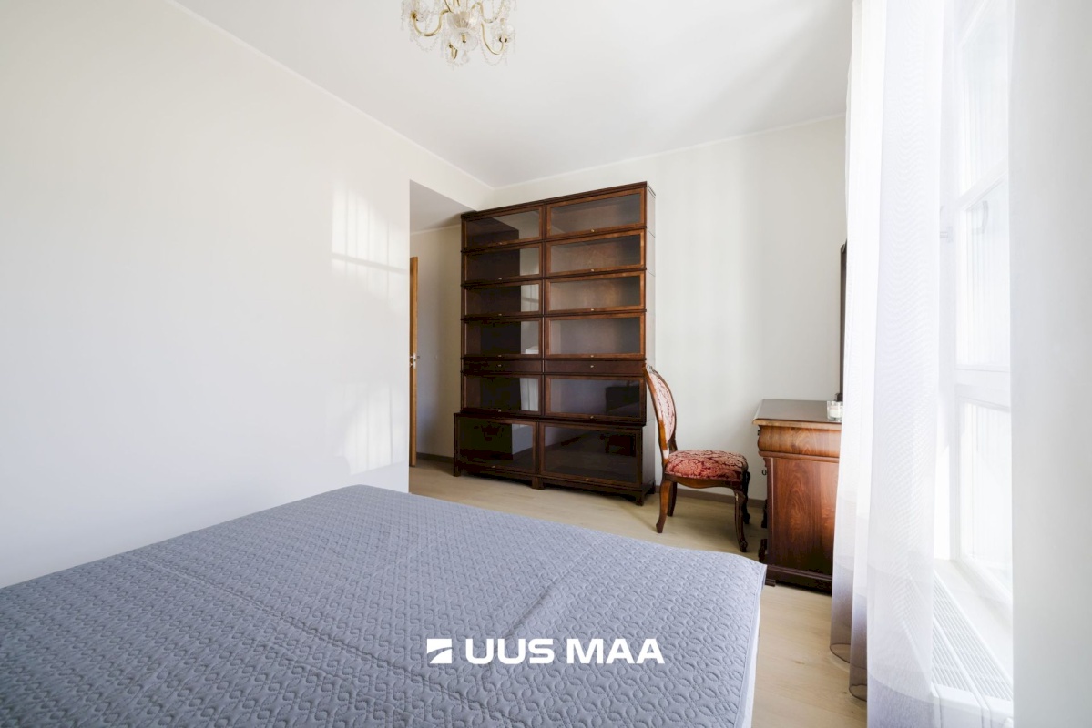 Tallinn, Põhja-Tallinna linnaosa, Kalamaja, Põhja pst 5