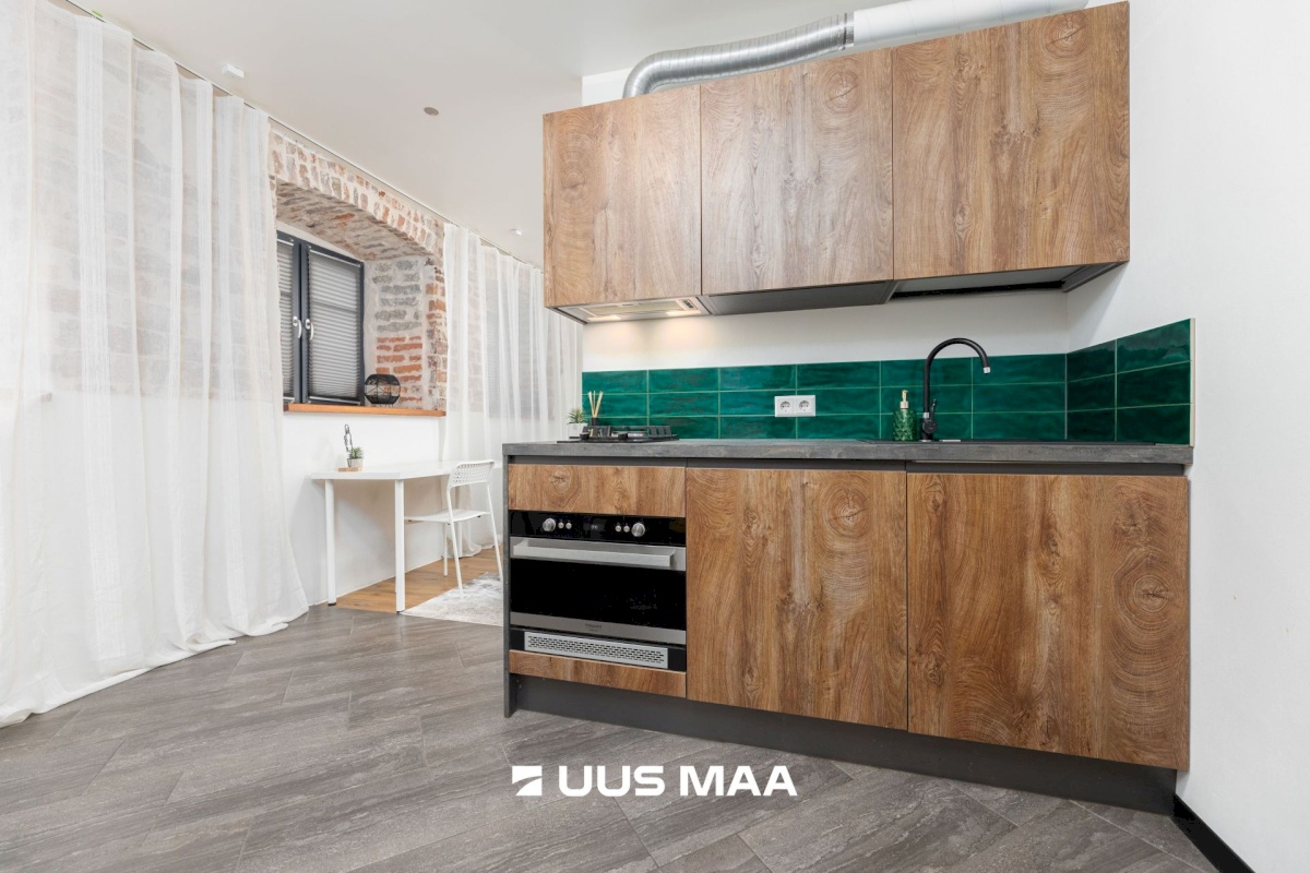 Tallinn, Põhja-Tallinna linnaosa, Kalamaja, Tööstuse 11/1