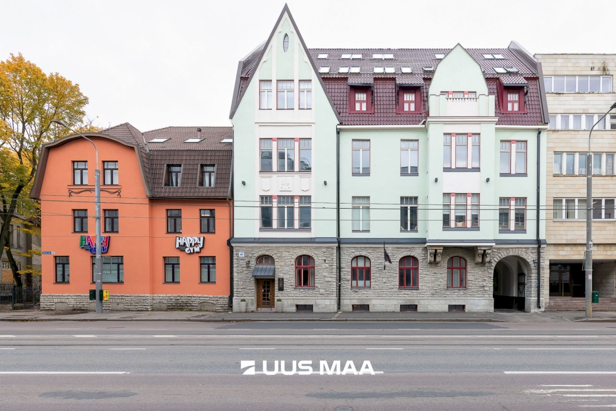 Tallinn, Kesklinna linnaosa, Kadriorg, Narva mnt 40