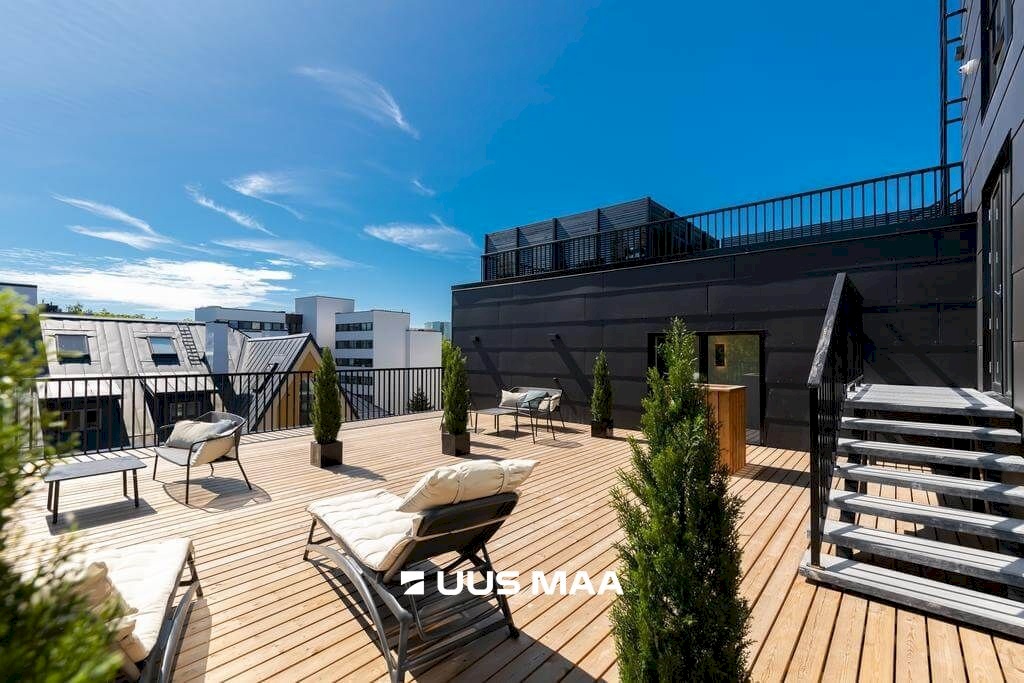 Tallinn, Kesklinna linnaosa, Kadriorg, Narva mnt 40