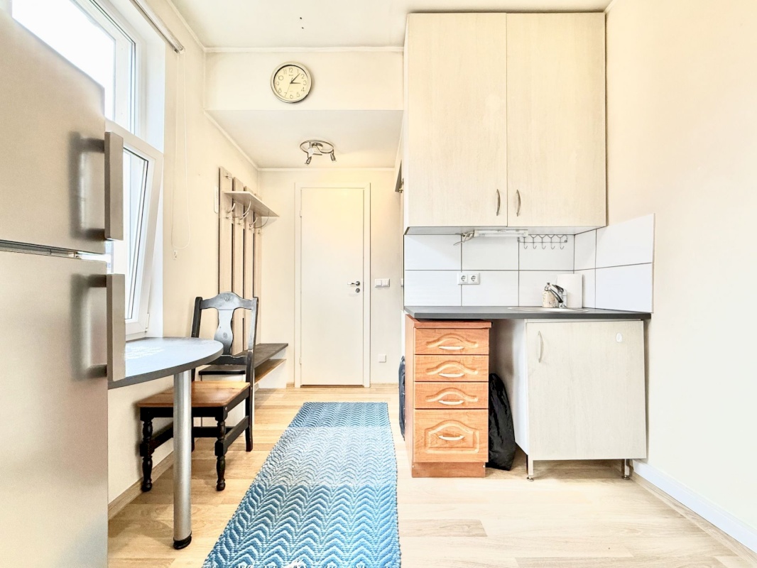 Pärnu linn, Pärnu linn, Kesklinn, Riia mnt 93