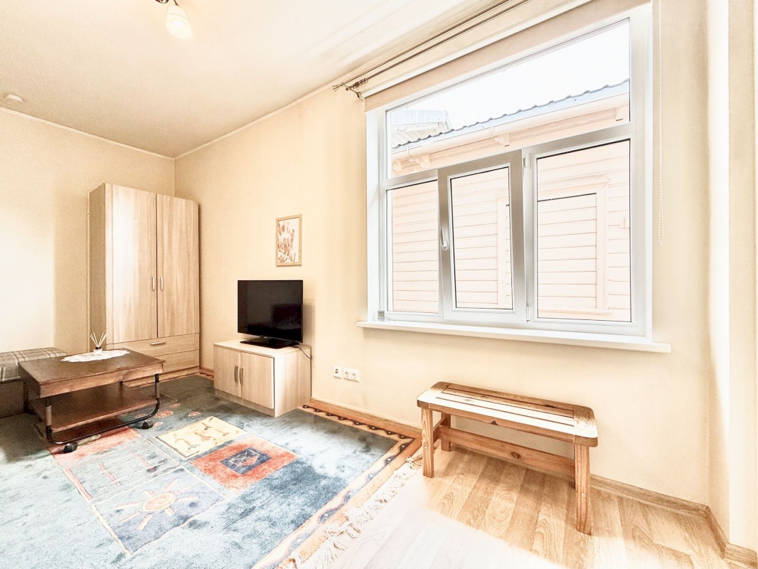 Pärnu linn, Pärnu linn, Kesklinn, Riia mnt 93